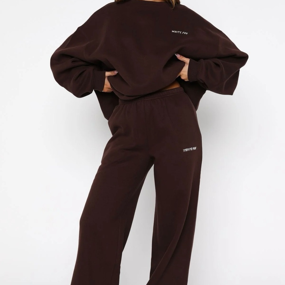 White Fox sweatpants NWT